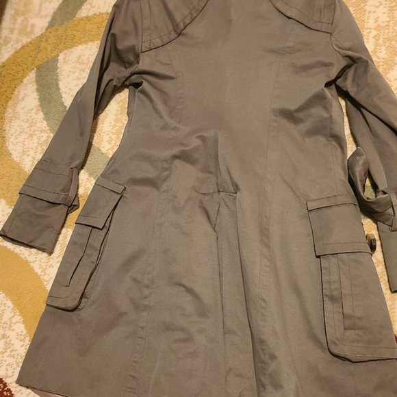 Trench Coat - Picture 5 of 8